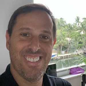 Meet your Posher, Fernando